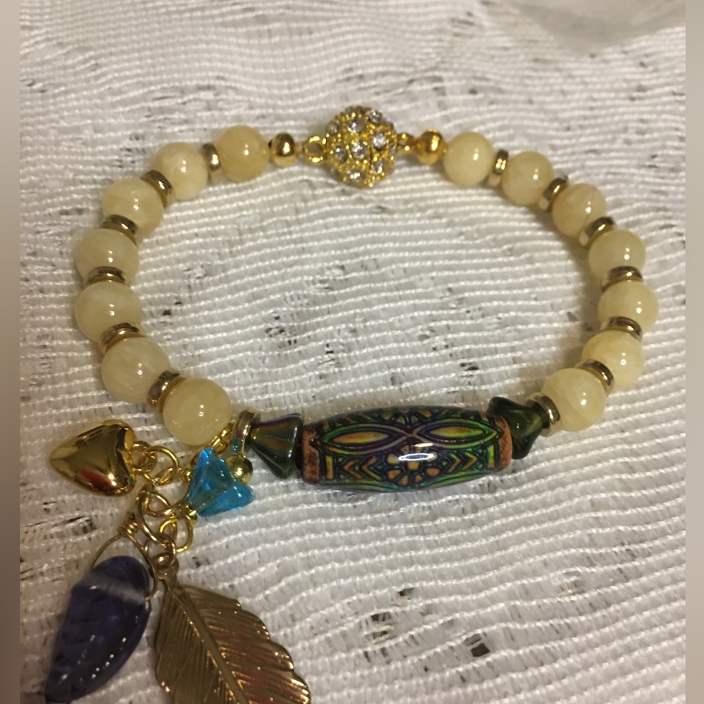 MOOD BRACELET W/ YELLOW JADE BEADS